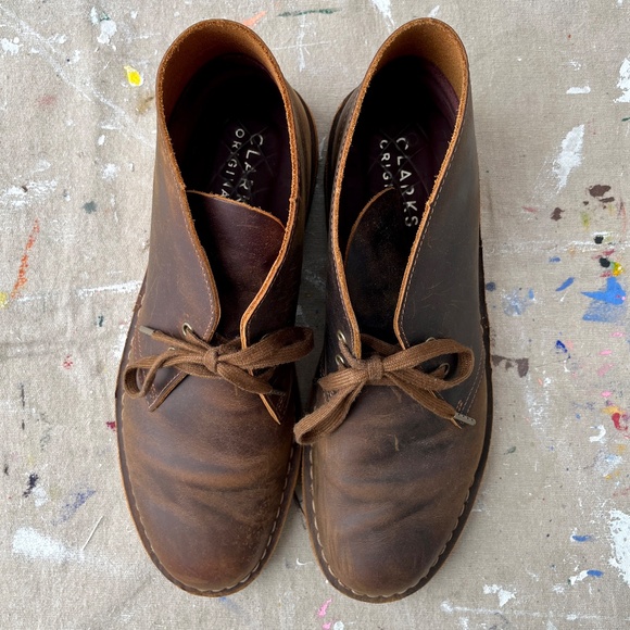 CLARKS DESERT BOOTS / SIZE 10 M / Beeswax Leather - Picture 2 of 12